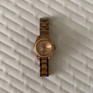 Fossil rose gold watch